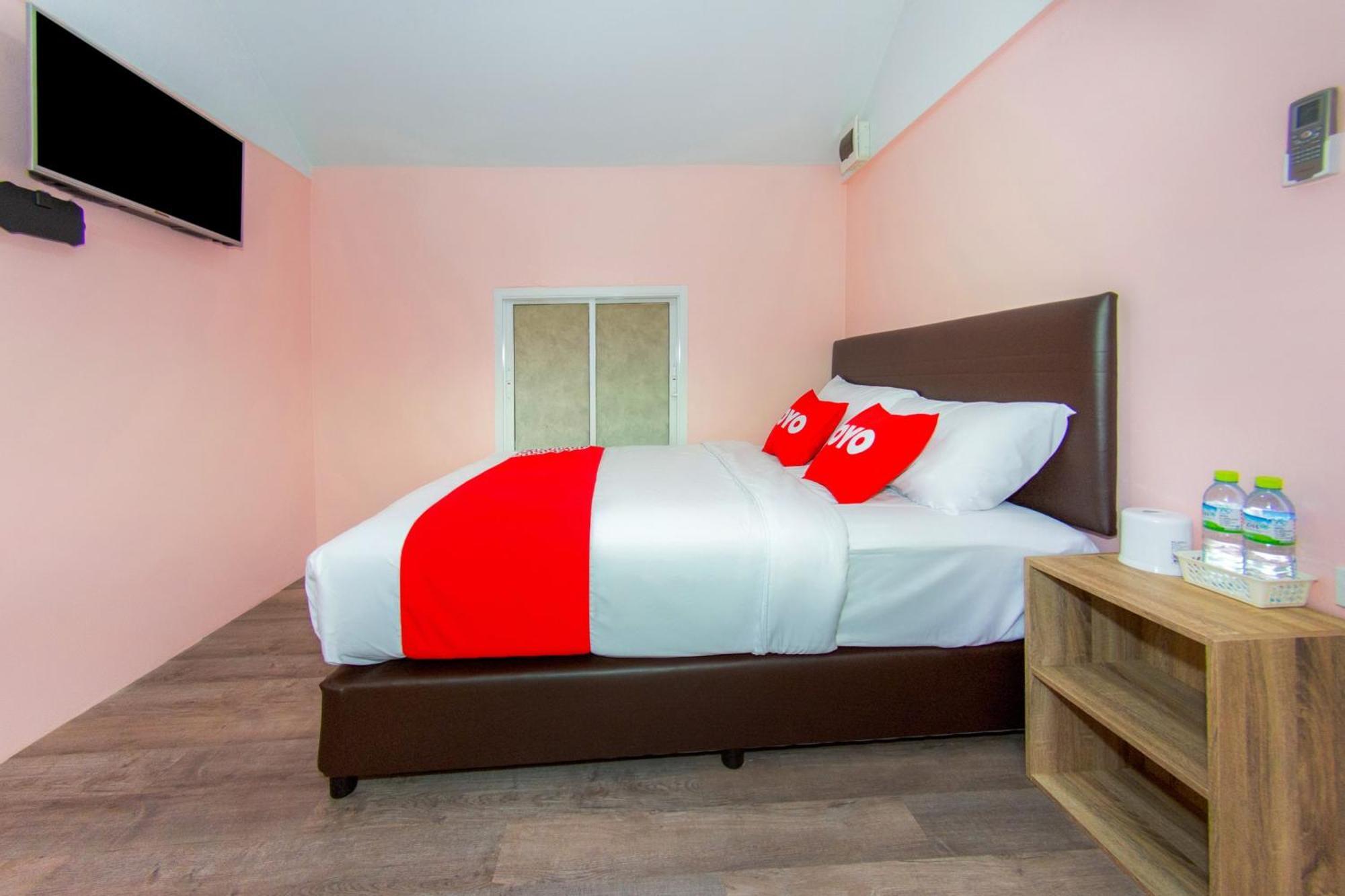 Oyo 578 Pj Resort And Snooker Club Прачуап-Кхірі-Кхан Екстер'єр фото